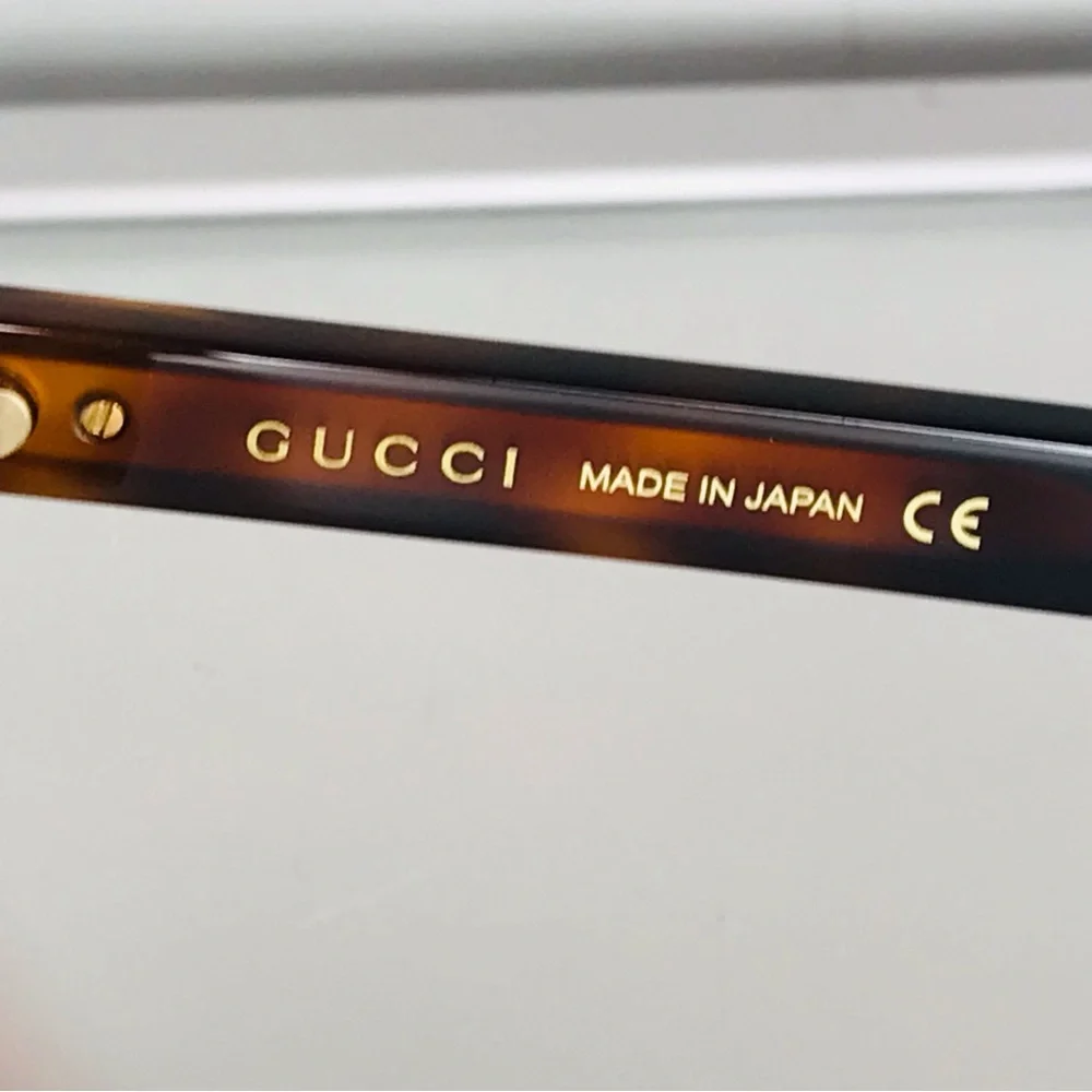 New - Gucci Men’s Snakeskin Sunglasses GG0671S 002 Havana Limited edit…